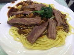 许家驴肉黄面-老许家正宗驴肉黄面胡羊焖饼·烧烤(名吃广场店)
