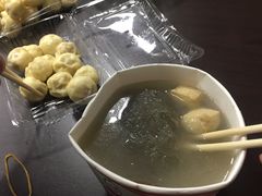 -佬钱湾仔(衣裳街店)