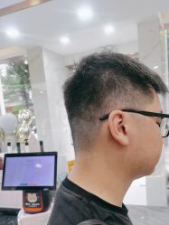 -七分屋LA·烫发·染发·剪发