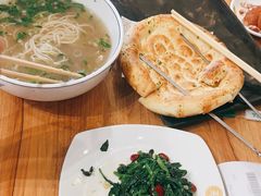 -西部马华清真兰州牛肉面·烧烤夜市(三里河店)