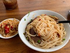 -牛八宝桂林米粉(八里庄店)