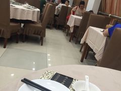 大堂-老人和饭店(淮海中路店)