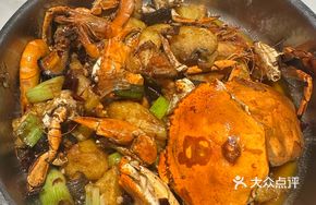 Two-Flavor Shrimp and Crab Pot