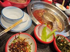 -醉董牛川派鲜肉自选火锅(烟台店)