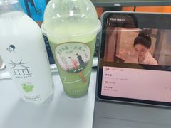 -喜茶(东莞雍华庭店)