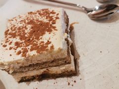 -Casa Nova