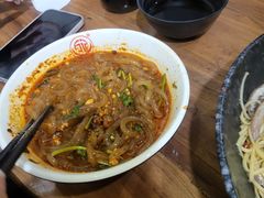 -万记麻辣烫国展总店