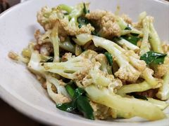 口味花菜-新李记 · 口味菜馆(南郊公园店)