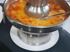 -光海鲜鱼翅餐厅(叻差拉披色路店)