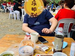 -上海漕河泾万丽酒店