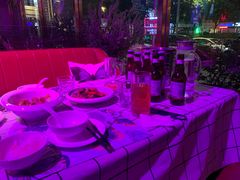 -蝴蝶汇音乐酒馆(罗湖店)