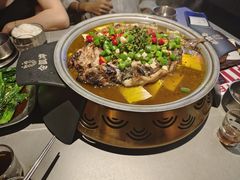 -令狐冲·炭烤活鱼(宝龙店)