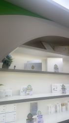 -苗医生0感科技祛痘
