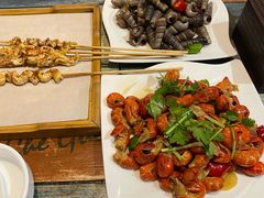 -姥姥家大缸烧烤(台东店)