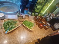 -云阿蛮云南生烫牛肉米线(奉贤路店)