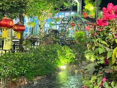 -花溪雨·森林餐厅(石基店)