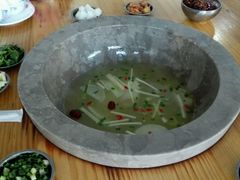 -七采菌园·野生菌石锅鱼(环城北路店)