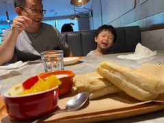 -必胜客(WOW中心城店)
