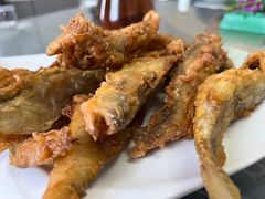 炸小黄鱼-颐和海鲜饺子