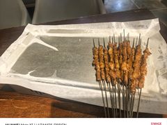 -三个大叔烤羊肉串·炭炉砂锅菜(西三旗店)