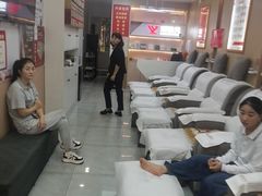 -郑远元专业修脚房(百花三路店)