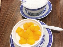 -何记花甲(海岸城旗舰店)