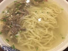 鸡肠鸡肫面-鸡鸣汤包(乐购仕店)