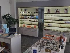 -视野联行眼镜·蔡司·控优点授权(长白万象汇店)