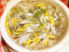 -龙桥私厨·姜花菊花过桥鱼·顺德菜(容桂店)