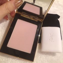 -YVESSAINTLAURENT