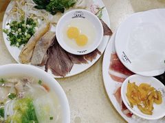 -桥香园云南过桥米线(金马碧鸡店)