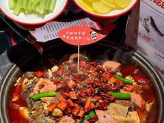 -辣尚瘾·烤鱼·新川菜(牡丹园直营店)