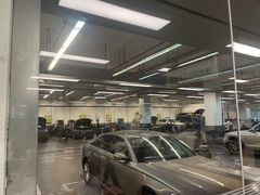 -上海永达奥诚奥迪4S店(申江路店)