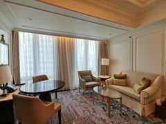 -广州富力丽思卡尔顿酒店