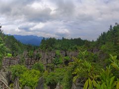-梭布垭石林景区