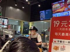 -肯德基(凤凰海店)
