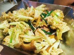 -川堂风·跷脚牛肉·乐山爆炒(宝山日月光店)