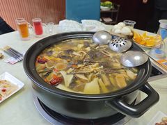 -野菌王•养生汤锅•野生菌火锅(大理漾濞路店)