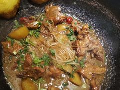 -锅老头海鲜铁锅炖