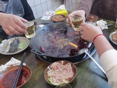 -黄潇洒老火锅(九眼桥宏济巷店)