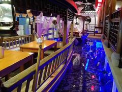 -江南古镇(斗西路万致创意园店)