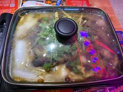 -八条友鲜货烧烤·脆皮烤鱼(石岩旗舰店)