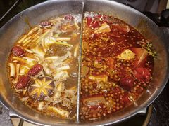 -湊湊火锅·茶憩(新中关购物中心店)