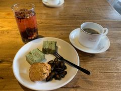 -東舍食唐精品陕菜馆
