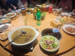 -头上红煨盐鸡·非遗院子餐厅