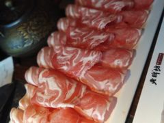 -老牌坊云南鱼豆花火锅(哈西万达店)