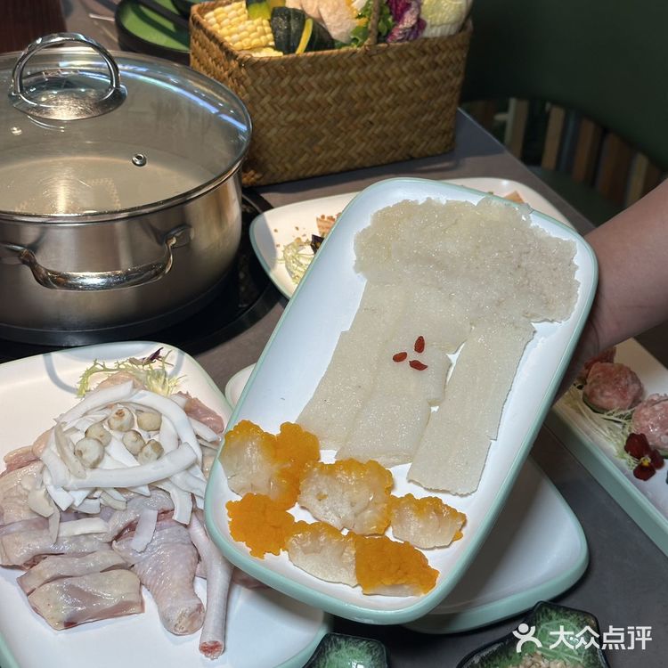 佛山约会首选！椰子鸡让甜蜜感UP UP💘