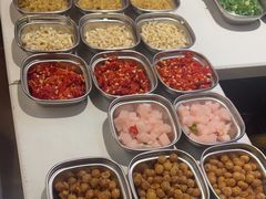-李记称盘牛杂串串(广厦店)