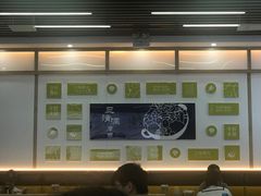 -三清洞摩西韩式年糕火锅(威高广场店)