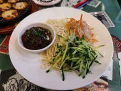 金牌蘑菇肉酱面-鼓楼吃面·肉啃肉(南锣鼓巷店)